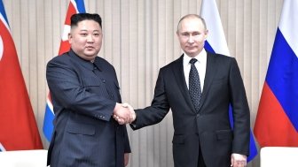 Kim Jong Un and Vladimir Putin in an April 2019 meeting